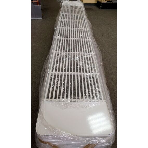 Verano Caliente белый с продольной решеткой